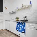 Modern Near Airport Wlochy By Renters Varšava