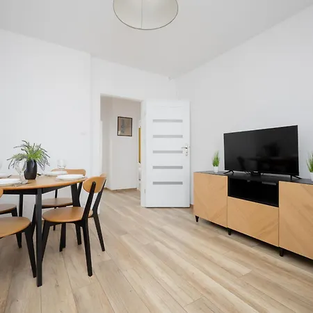 شقة Modern Near Airport Wlochy By Renters *
