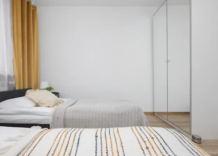 Modern Near Airport Wlochy By Renters *